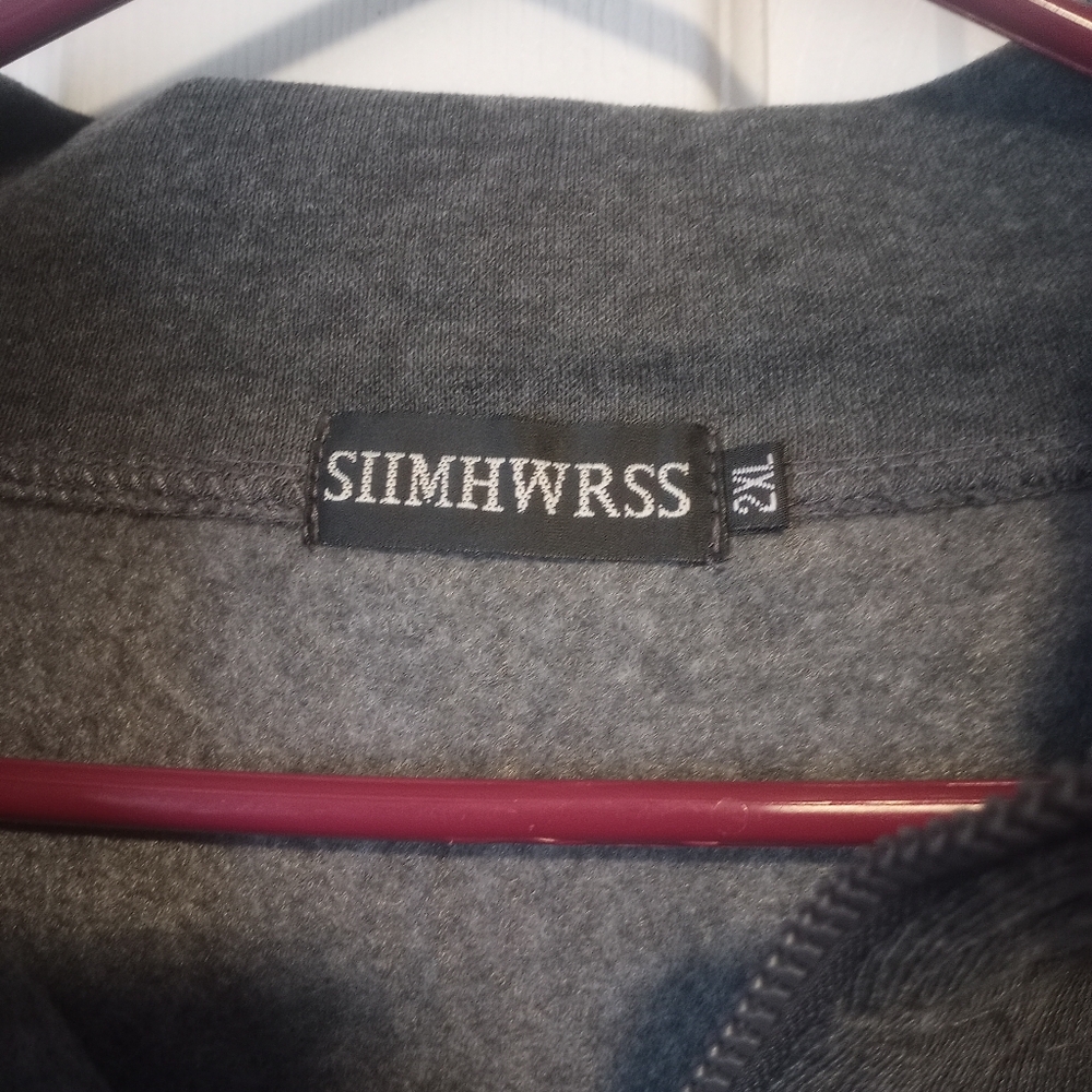 Sweatshirt - Picture 2 of 2